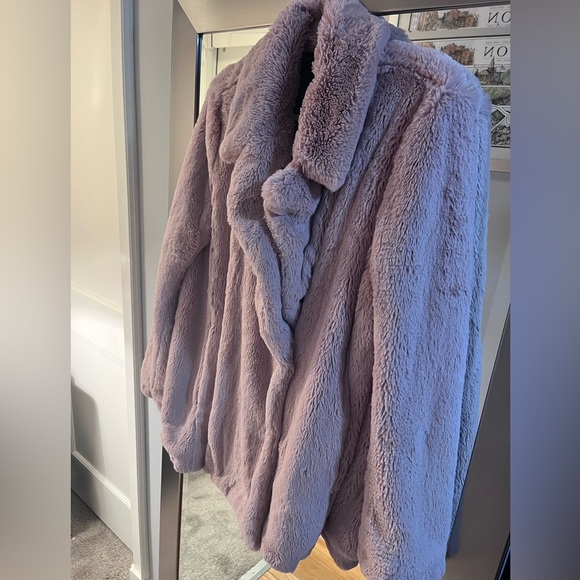 SOLD Karen Kane Faux Fur Pink Jacket - Picture 4 of 8